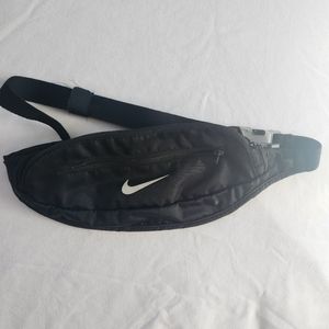 NIKE FANNY PACK